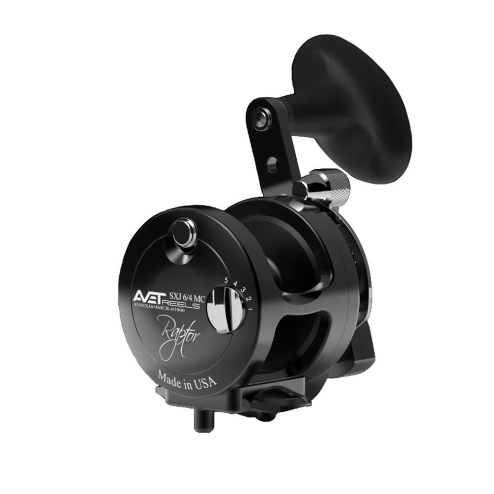 Avet SXJ 6/4 MC Raptor, black